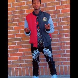 Meet your Posher, Lily